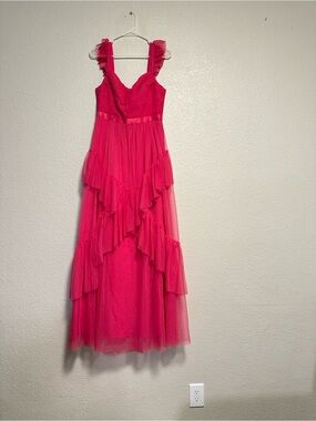 BCBG Maxazria Hot Pink Tiered Tulle Maxi Dress. New with tags. Size 8